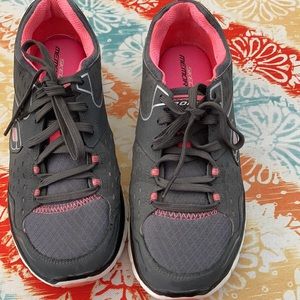 Skechers Sport Sneakers Sz 9.5 flex sole memory foam women’s